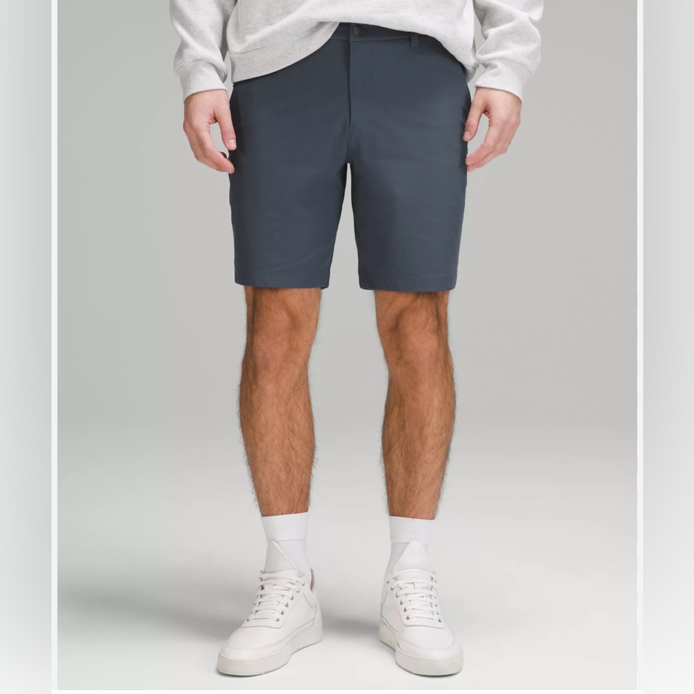 Lululemon athletica ABC Classic-Fit Short

9" *Warpstreme